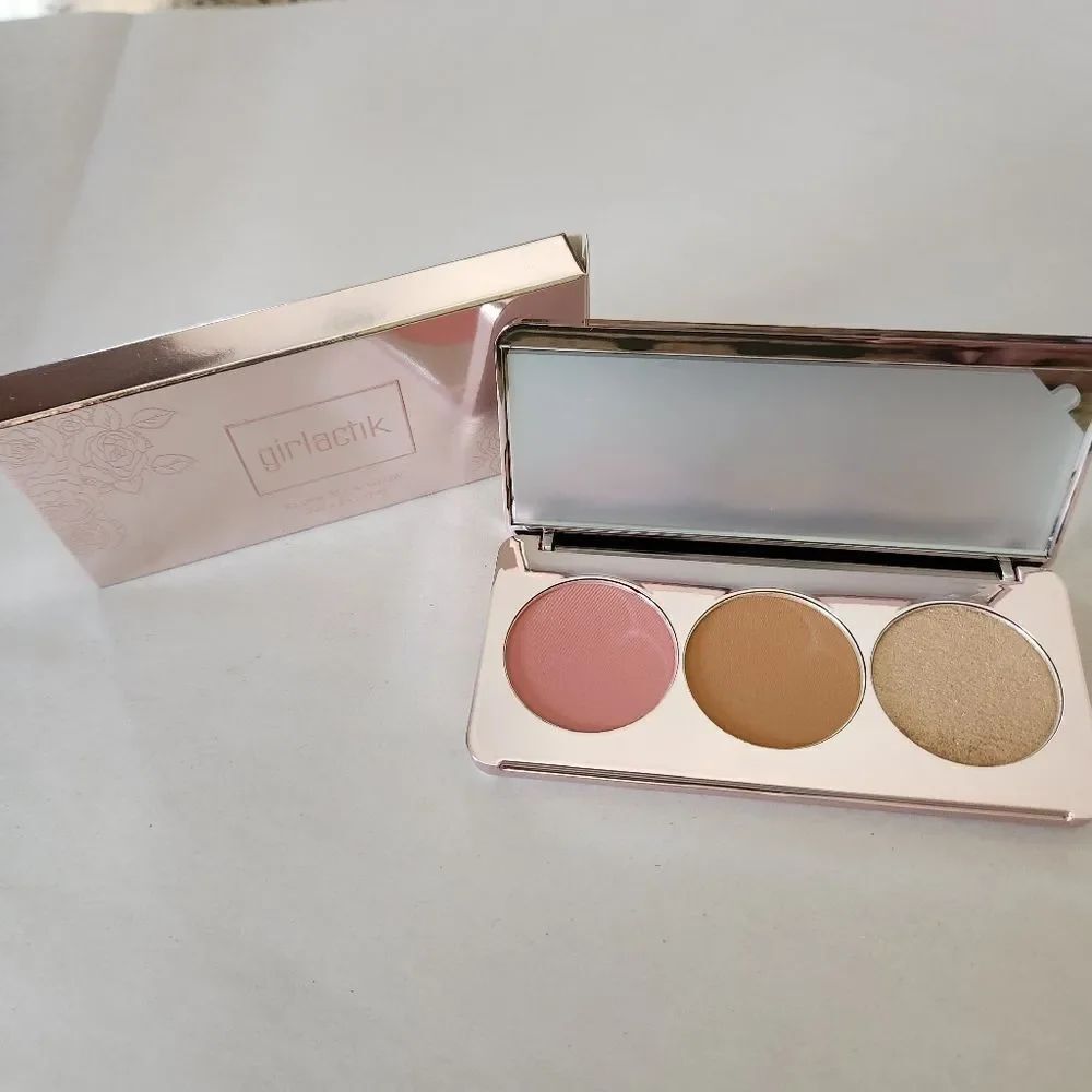 Girlactik Blush Me & Glow Face Palette In Light Bronzer, Blush & Highlighter